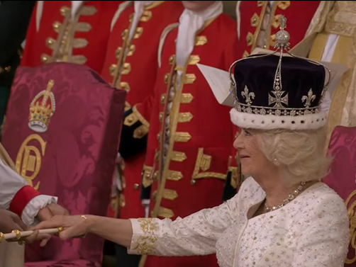 Съпругата на британския крал Чарлз III – Камила беше коронясана