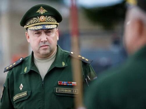 Руският генерал Сергей Суровикин който е зам командир на Обединената групировка