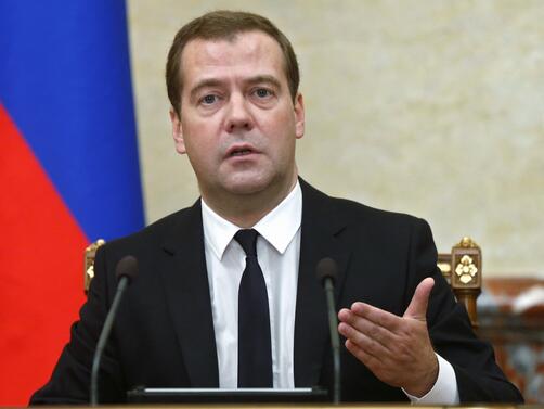 Бившият президент на Русия Дмитрий Медведев заяви  че сценарият за ядрен