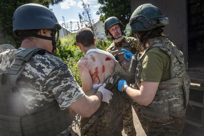 Киев: Унищожили сме 240 690 руски окупатори + 4133 техни танка