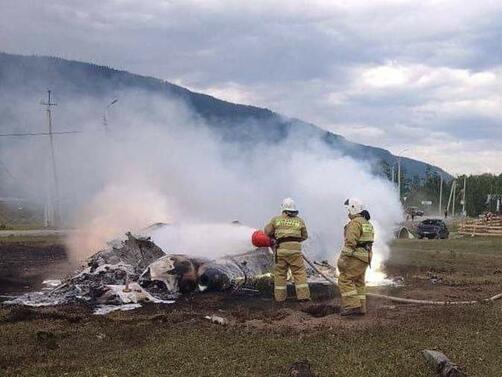 Хеликоптер катастрофира в Сибир като шестима от хората на борда