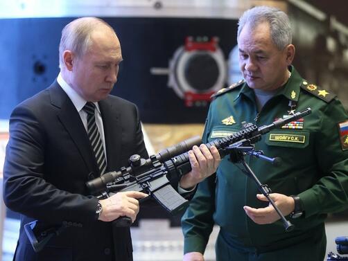 Русия е удвоила разходите си за отбрана за 2023 г