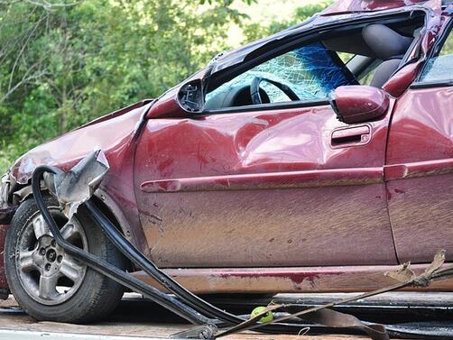 Автомобил с 14 мигранти катастрофира на автомагистрала Тракия при км