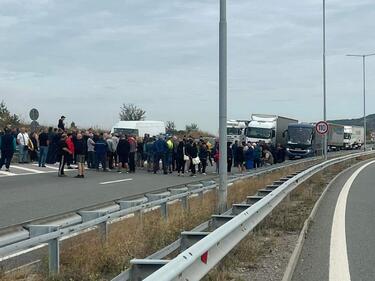 Димитър Манолов за протестите: Спасяваме енергийния баланс на системата