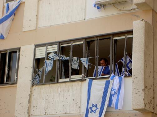 Армията на израел съобщи, че снощи е нанесла удари по
