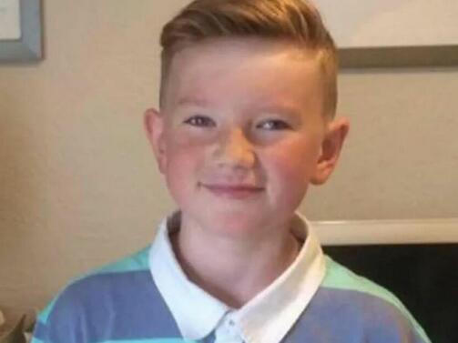17 годишният Алекс Бати от английския град Олдъм който изчезна в