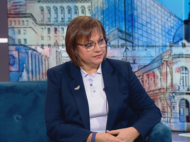 Корнелия Нинова: Нямаме нормални управляващи
