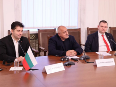Борисов, Петков и Пеевски отнемат Комисията за службите за сигурност от "Възраждане"
