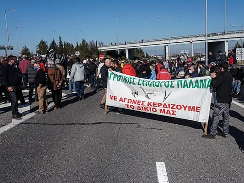 След повече от седмица на фермерски протести в Европа Брюксел