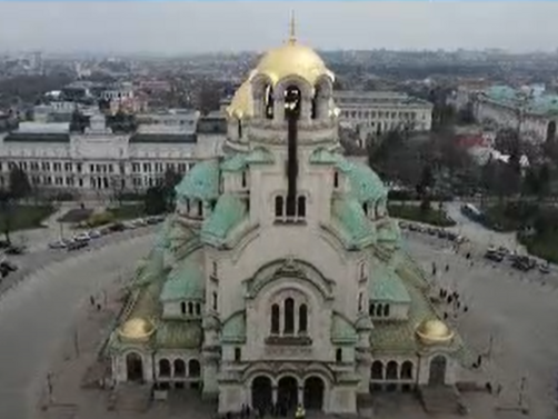 България се прощава с патриарх Неофит, който почина в сряда