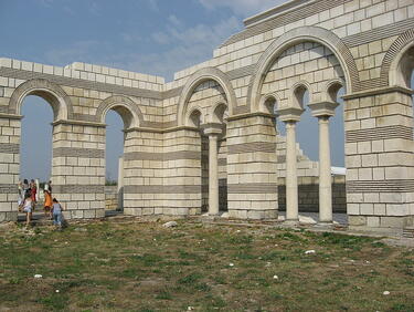 Правят временен купол за 300 000 лв. за археолозите в Плиска