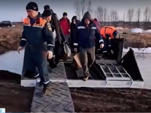 Над 700 души са евакуирани от домовете им в руския