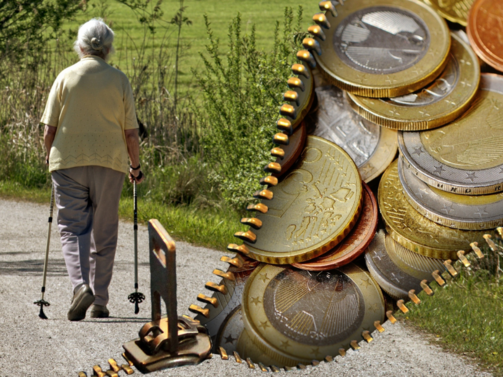Служебното правителство увеличи размера на социалната пенсия за старост Скокът