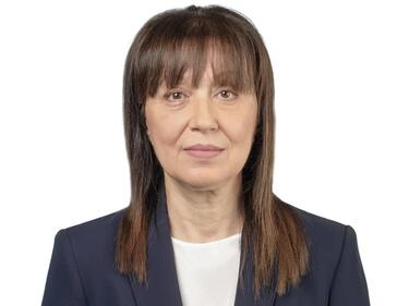Филиз Хюсменова подава оставка като депутат