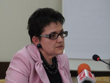 Коя е Людмила Петкова, номинирана за министър на финансите 