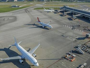Анулирани полети от и за Франкфурт на летище София заради екопротест в Германия
