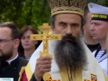 Патриархът тръгва пеш към Рилския манастир