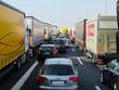 Камиони чакат по 24 часа на Дунав мост