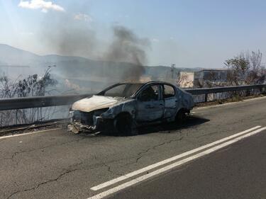 Кола се запали на пътя Созопол - Аркутино