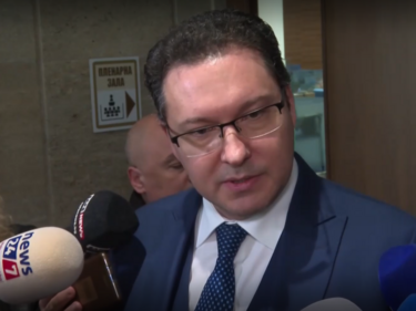 Митов нареди всеобхватна проверка на пътищата в страната