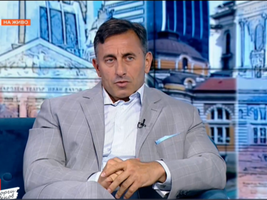 Спецов: Икономическата обстановка у нас се подобрява
