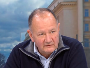 Миков: Служебният кабинет е политически