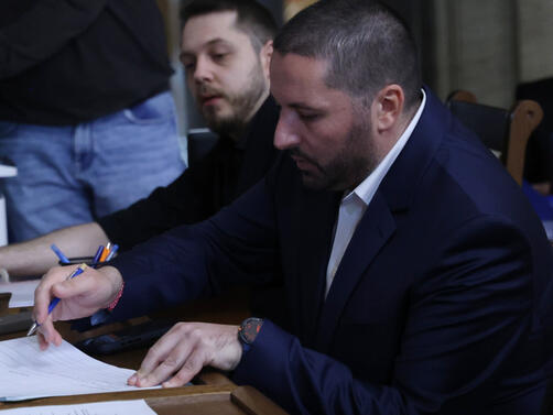 Централната избирателна комисия днес с почти 6 500 подписа документи