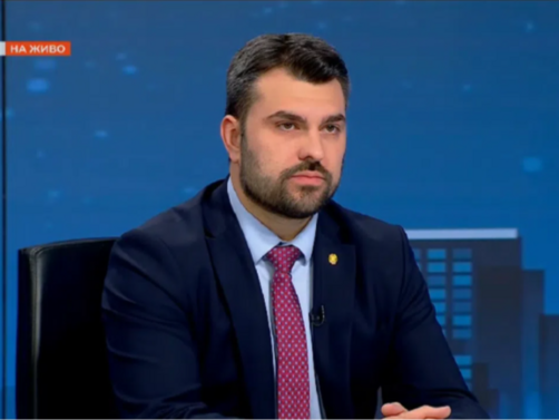 Тази мимикрия която демонстрира служебният кабинет в Украйна не предизвиква