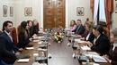 Йотова разговаря с американския посланик в Гърция Кимбърли Гилфойл
