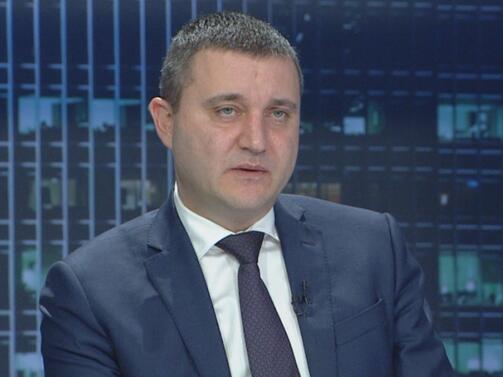 Водачът на листата на ГЕРБ СДС във Варна Владислав Горанов бе специален гост