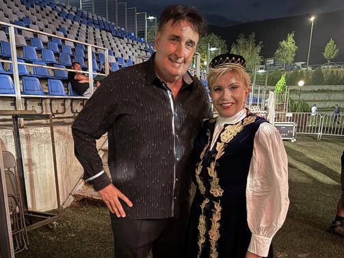 Веселин Маринов отбелязва 45 годишната си кариера с над 60 концерта в цялата