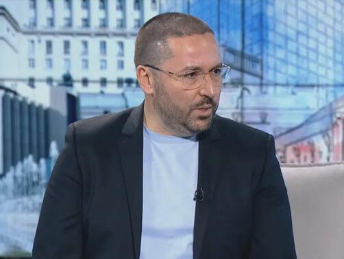 Oттук нататък цялата отговорност за управлението на държавата е на Румен
