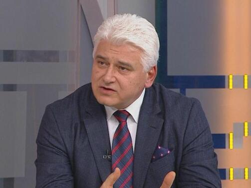 След оставката на Борислав Сарафов и назначаването за временно изпълняващ длъжността Ваня Стефанова