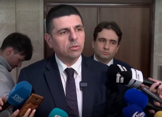 Помните че Радев и хората му обявиха че очакват през