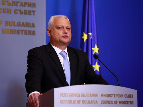 Служебният министър на вътрешните работи от кабинета Гюрова Емил Дечев