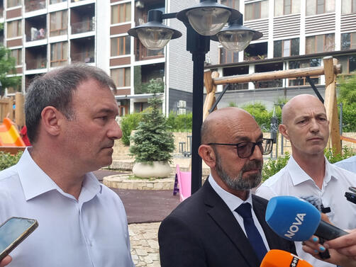 Областният управител Марио Смърков директорът на Басейнова дирекция Явор Димитров