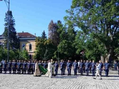 Българският патриарх Данаил отслужи водосвет по случай професионалния празник на
