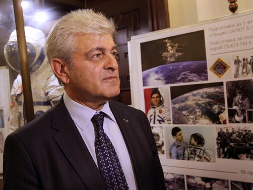 Напусна ни генерал майор Александър Александров – български космонавт изтъкнат