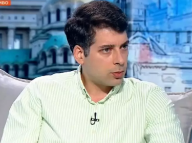 Пеканов за Киевската декларация: България помага на Украйна там, където може