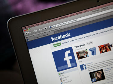 Крадец предложи на жертвата си приятелство във Facebook
