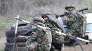 Учители и ученици искат военно обучение в клас