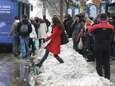 От -20° до +15° през януари