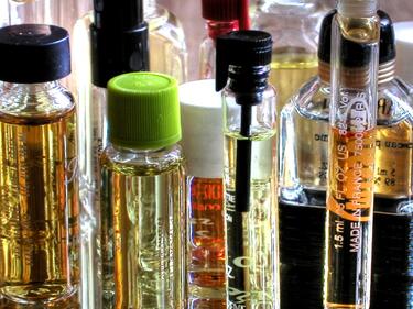 Имунната система ни влияе при избора на парфюм
