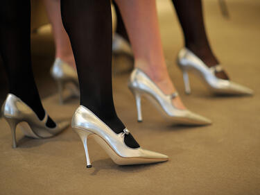 Manolo Blahnik представи екообувки

