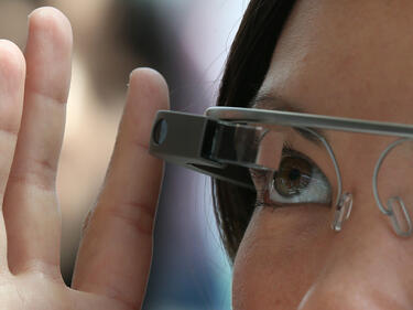 Google Glass става GPS, благодарение на Mercedes