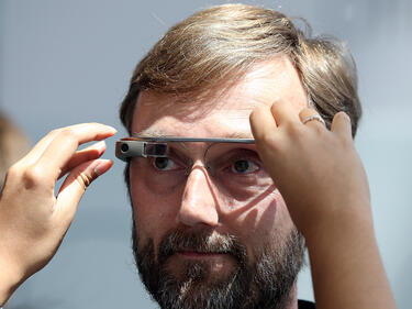 Google Glass - новият iPhone