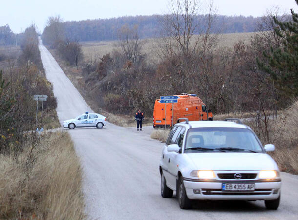 Взривове във военни складове край Севлиево - районът е отцепен