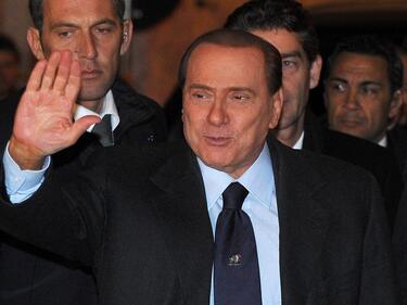Берлускони подаде оставка