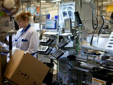 Заводът на Nokia в Румъния спира работа