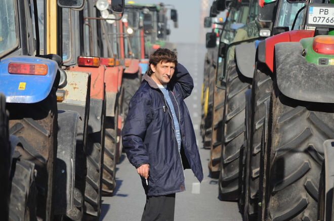 "Не убивайте българското земеделие", призоваха земеделци